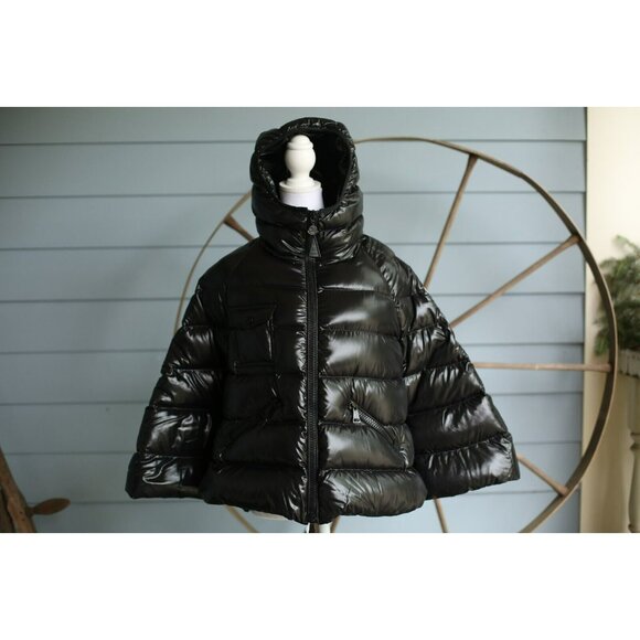 NWT Moncler Agnes Giubbotto Down Cape Jacket Size XS RARE